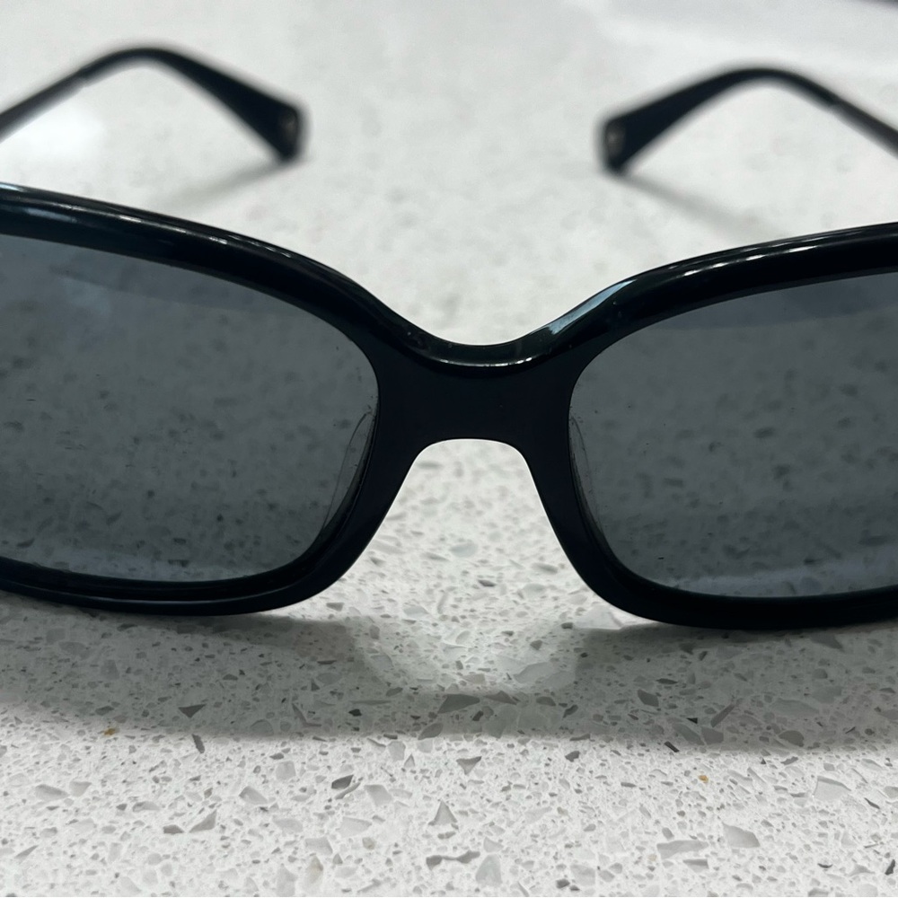 Coach Black Oval Women's Sunglasses - Picture 2 of 5
